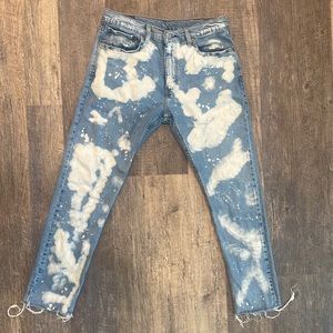 Mens Levi’s 512 bleached jeans